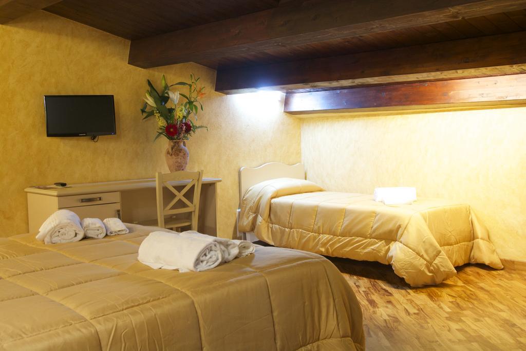 Bed and Breakfast Borgo Della Longevita Bivongi Exterior foto