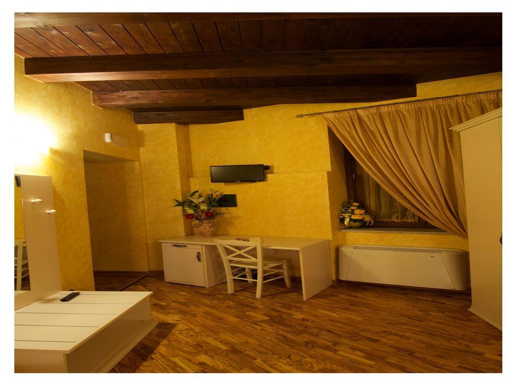 Bed and Breakfast Borgo Della Longevita Bivongi Exterior foto