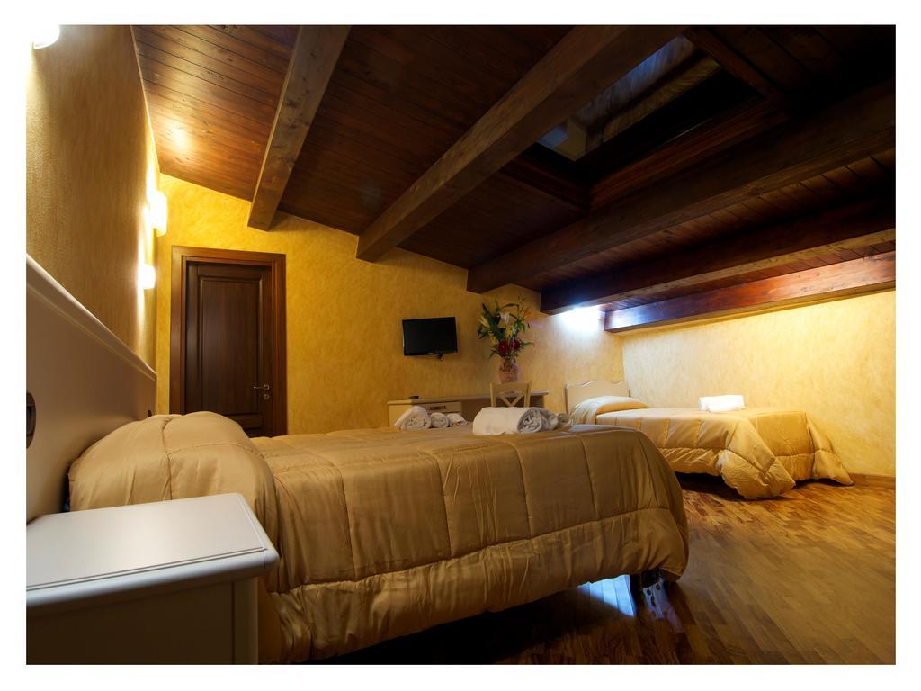 Bed and Breakfast Borgo Della Longevita Bivongi Exterior foto